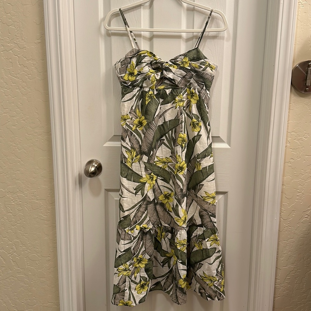 Banana Republic front knot Dress